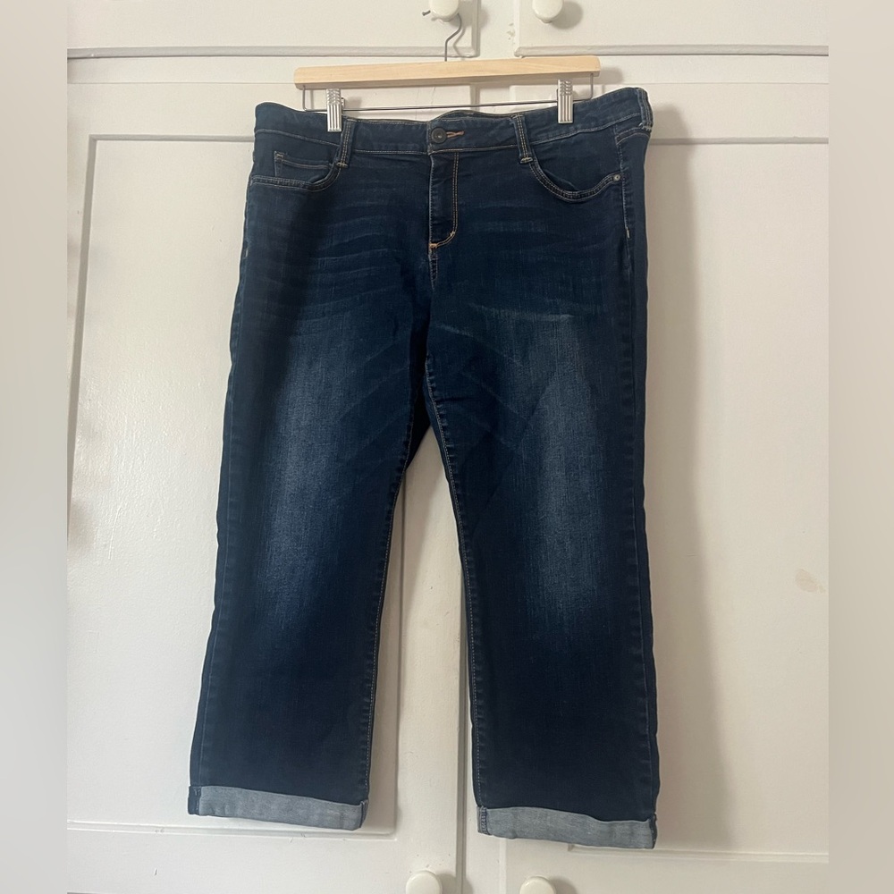 Arizona Jeans Size 17 Dark Wash Cuffed Cropped Denim Mid Rise